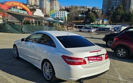 Mercedes-Benz E-Класс, 2012 год, 1 850 000 рублей, 5 фотография