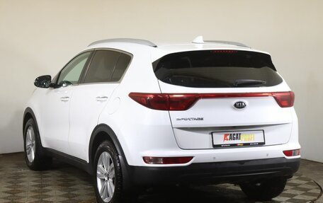 KIA Sportage IV рестайлинг, 2018 год, 1 899 000 рублей, 7 фотография