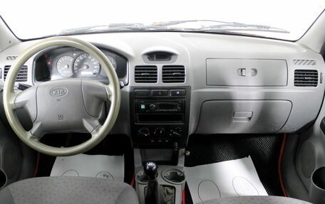 KIA Rio II, 2004 год, 160 000 рублей, 11 фотография