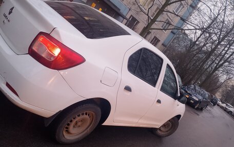 Renault Logan II, 2016 год, 435 000 рублей, 4 фотография