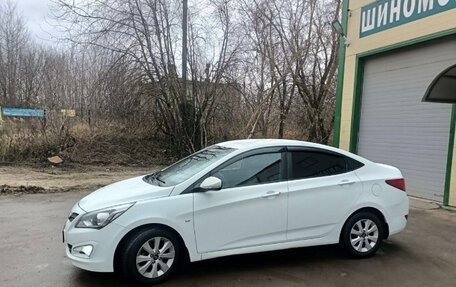 Hyundai Solaris II рестайлинг, 2016 год, 950 000 рублей, 3 фотография