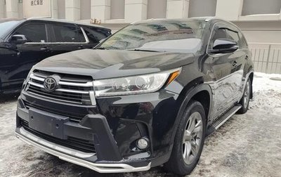 Toyota Highlander III, 2021 год, 2 947 000 рублей, 1 фотография