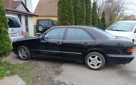 Mercedes-Benz E-Класс, 2001 год, 590 000 рублей, 7 фотография