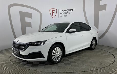 Skoda Octavia IV, 2021 год, 2 550 000 рублей, 1 фотография