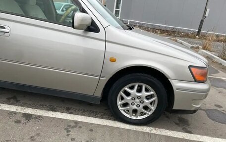 Toyota Vista V30, 1999 год, 550 000 рублей, 7 фотография