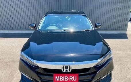 Honda Accord IX рестайлинг, 2020 год, 2 600 000 рублей, 2 фотография