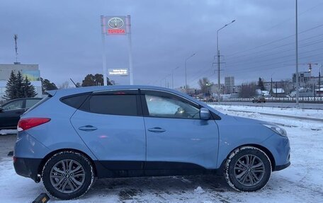 Hyundai ix35 I рестайлинг, 2013 год, 1 350 000 рублей, 10 фотография