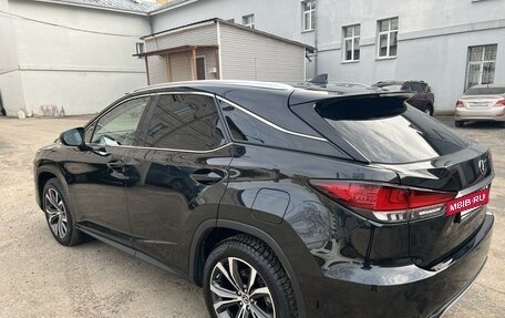 Lexus RX IV рестайлинг, 2021 год, 6 000 000 рублей, 6 фотография