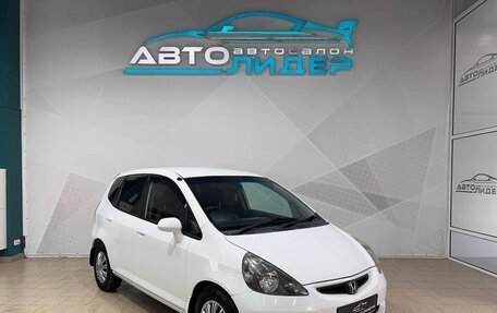 Honda Fit III, 2002 год, 599 000 рублей, 2 фотография