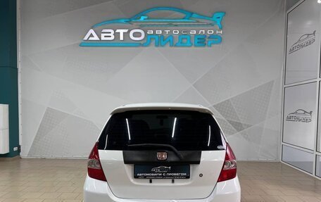 Honda Fit III, 2002 год, 599 000 рублей, 5 фотография