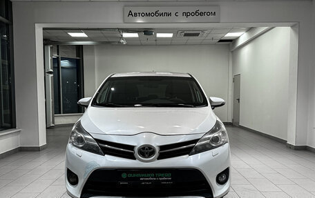 Toyota Verso I, 2013 год, 1 234 000 рублей, 2 фотография