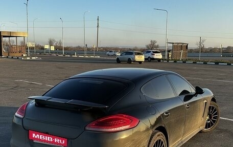 Porsche Panamera II рестайлинг, 2012 год, 2 100 000 рублей, 2 фотография