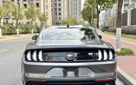 Ford Mustang VI рестайлинг, 2021 год, 3 580 000 рублей, 5 фотография