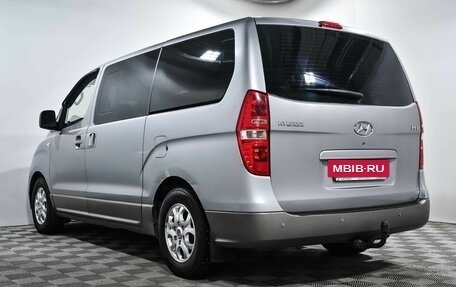 Hyundai H-1 II рестайлинг, 2014 год, 1 695 000 рублей, 6 фотография