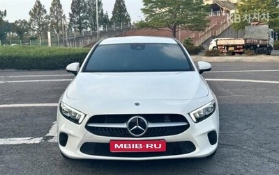 Mercedes-Benz A-Класс, 2022 год, 2 650 000 рублей, 1 фотография