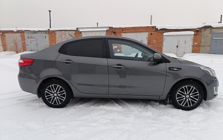 KIA Rio III рестайлинг, 2014 год, 940 000 рублей, 5 фотография