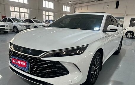 BYD Qin, 2024 год, 2 777 000 рублей, 1 фотография