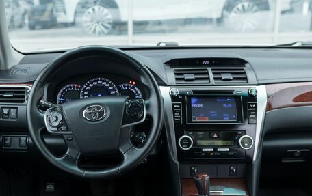 Toyota Camry, 2014 год, 2 150 000 рублей, 20 фотография