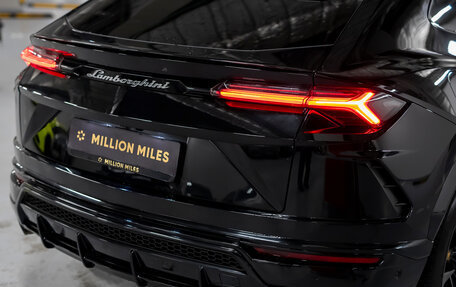 Lamborghini Urus I, 2023 год, 37 800 000 рублей, 8 фотография