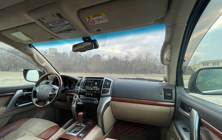 Toyota Land Cruiser 200, 2014 год, 4 300 000 рублей, 6 фотография