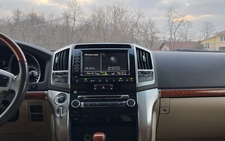 Toyota Land Cruiser 200, 2014 год, 4 300 000 рублей, 8 фотография