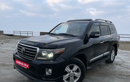 Toyota Land Cruiser 200, 2014 год, 4 300 000 рублей, 2 фотография