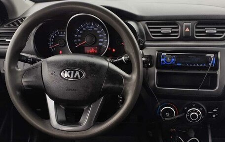 KIA Rio III рестайлинг, 2013 год, 600 000 рублей, 5 фотография