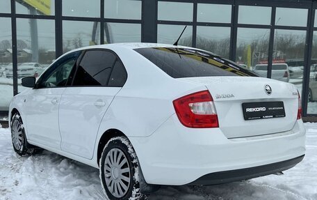 Skoda Rapid I, 2014 год, 869 000 рублей, 2 фотография