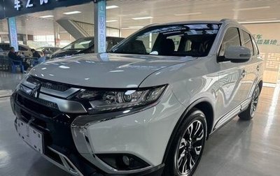 Mitsubishi Outlander III рестайлинг 3, 2021 год, 2 394 000 рублей, 1 фотография