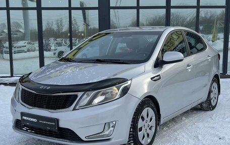 KIA Rio III рестайлинг, 2015 год, 1 059 000 рублей, 3 фотография