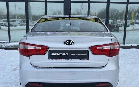 KIA Rio III рестайлинг, 2015 год, 1 059 000 рублей, 9 фотография