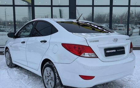 Hyundai Solaris II рестайлинг, 2012 год, 689 000 рублей, 2 фотография