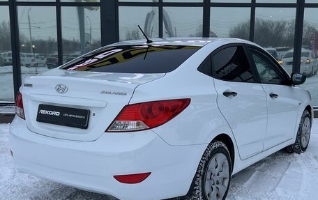 Hyundai Solaris II рестайлинг, 2012 год, 689 000 рублей, 5 фотография