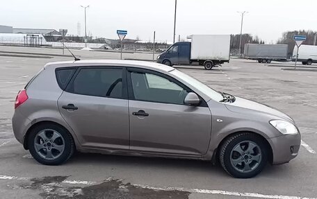 KIA cee'd I рестайлинг, 2009 год, 600 000 рублей, 10 фотография