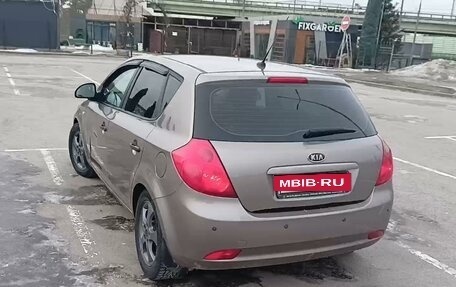 KIA cee'd I рестайлинг, 2009 год, 600 000 рублей, 6 фотография