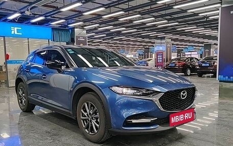 Mazda CX-4, 2021 год, 2 500 000 рублей, 3 фотография