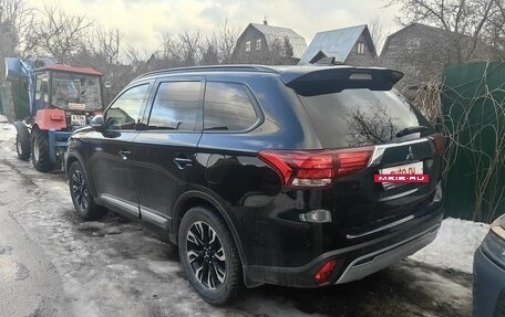 Mitsubishi Outlander III рестайлинг 3, 2021 год, 2 фотография