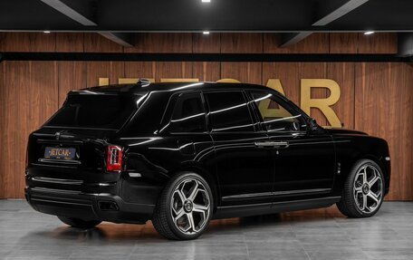 Rolls-Royce Cullinan, 2021 год, 52 632 000 рублей, 6 фотография