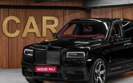 Rolls-Royce Cullinan, 2021 год, 52 632 000 рублей, 2 фотография