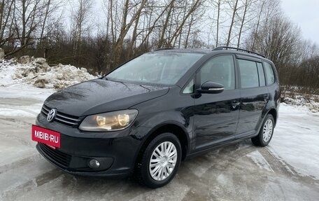 Volkswagen Touran III, 2012 год, 1 150 000 рублей, 3 фотография