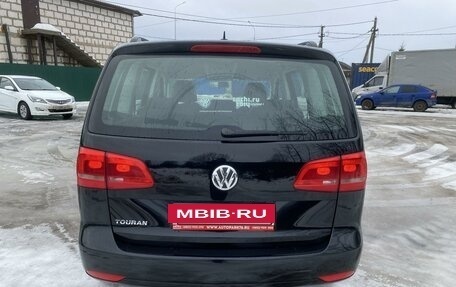 Volkswagen Touran III, 2012 год, 1 150 000 рублей, 6 фотография