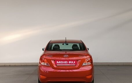 Hyundai Solaris II рестайлинг, 2011 год, 890 000 рублей, 4 фотография