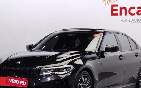 BMW 3 серия, 2021 год, 3 430 000 рублей, 1 фотография