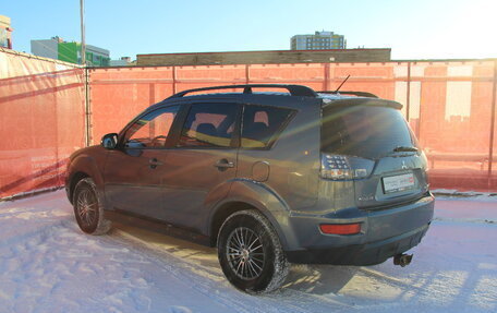 Mitsubishi Outlander III рестайлинг 3, 2011 год, 1 075 000 рублей, 15 фотография