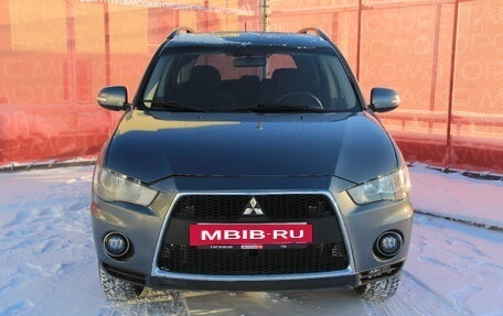 Mitsubishi Outlander III рестайлинг 3, 2011 год, 1 075 000 рублей, 3 фотография