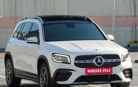 Mercedes-Benz GLB, 2022 год, 3 750 001 рублей, 4 фотография