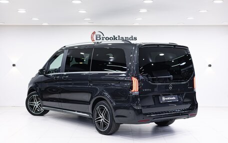 Mercedes-Benz V-Класс, 2024 год, 15 690 000 рублей, 6 фотография