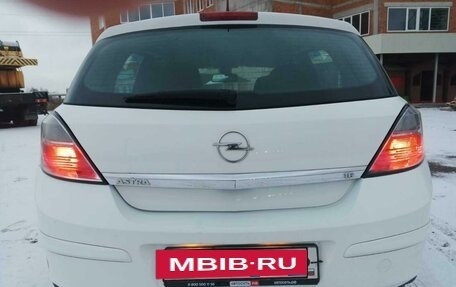 Opel Astra H, 2013 год, 535 000 рублей, 2 фотография