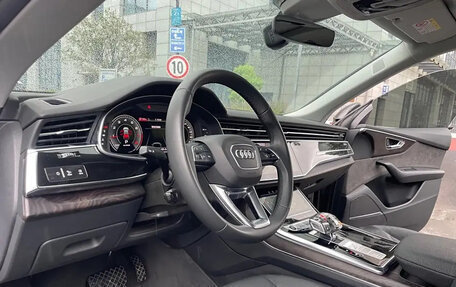 Audi Q8 I, 2022 год, 7 000 100 рублей, 12 фотография