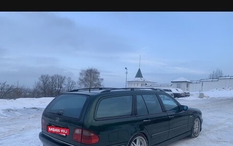 Mercedes-Benz E-Класс, 1998 год, 630 000 рублей, 3 фотография